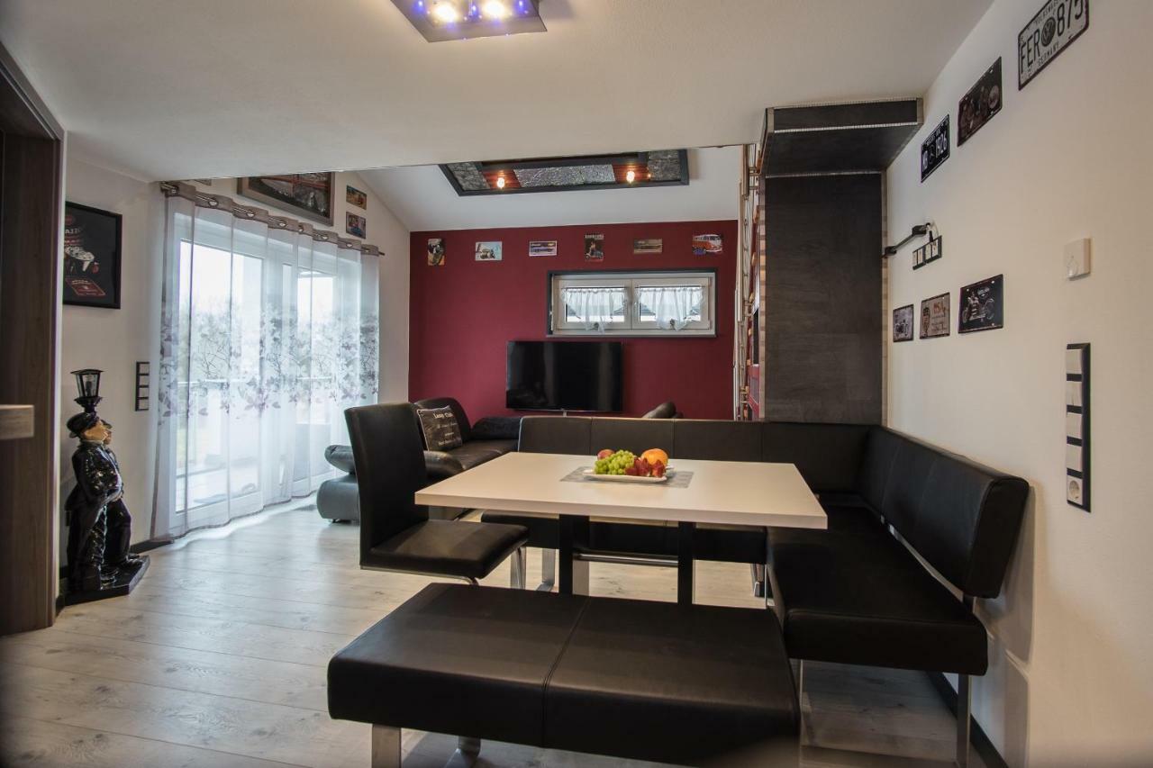 Bodensee-Fewo Modernes & Top-Ausgestattetes Appartement Incl Netflix, Fahrradgarage Uhldingen-Mühlhofen Dış mekan fotoğraf